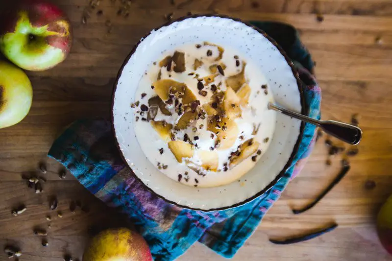 Slow Cooker Vanilla Apples in a stoneware bowl