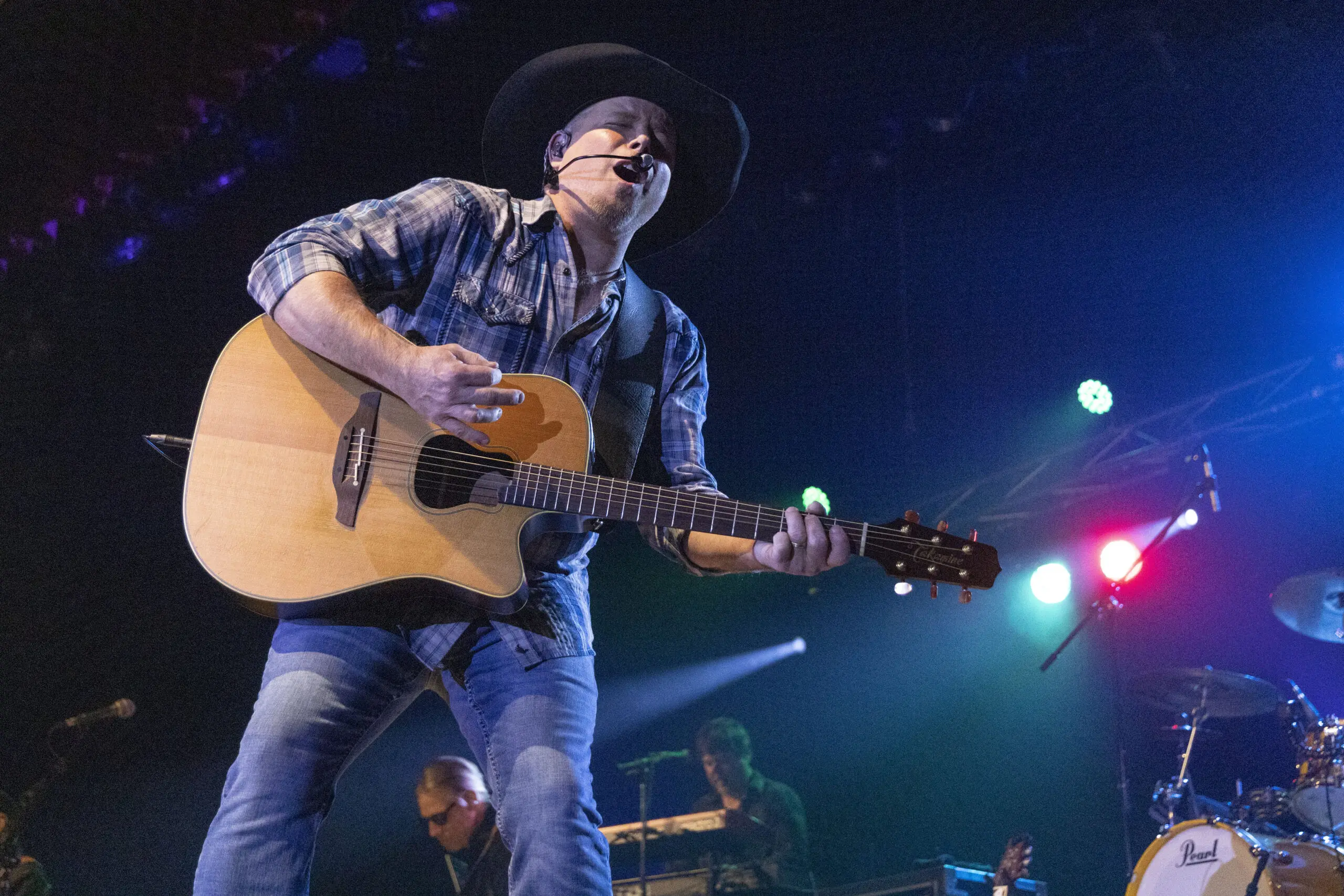 Cider Shed Live Music; Garth Brooks Tribute with Shawn Gerhard